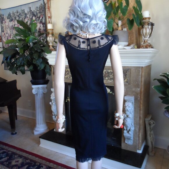 Moschino Cheapandchic Black SHeath Dress with/Embroidery Detail Size 10 - Picture 15 of 16